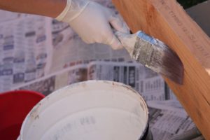 Home renovation furniture painting